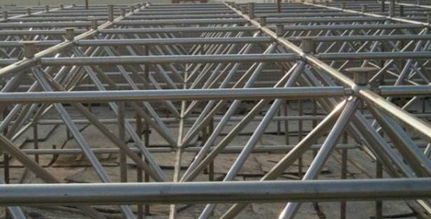 莱西盘点螺栓球网架构件施工前的3方面考试事件